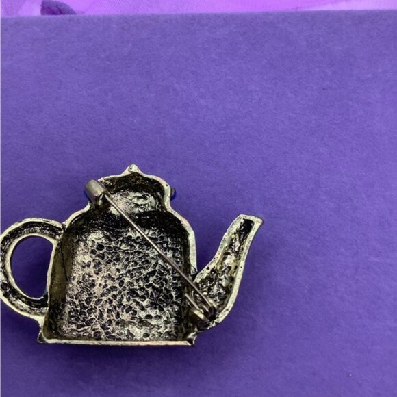 Enamel Blue Kettle brooch - Picture 3 of 3